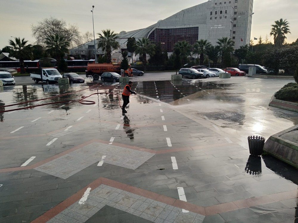 1 yılda 4,6 milyon metrekarelik alan dezenfekte edildi
