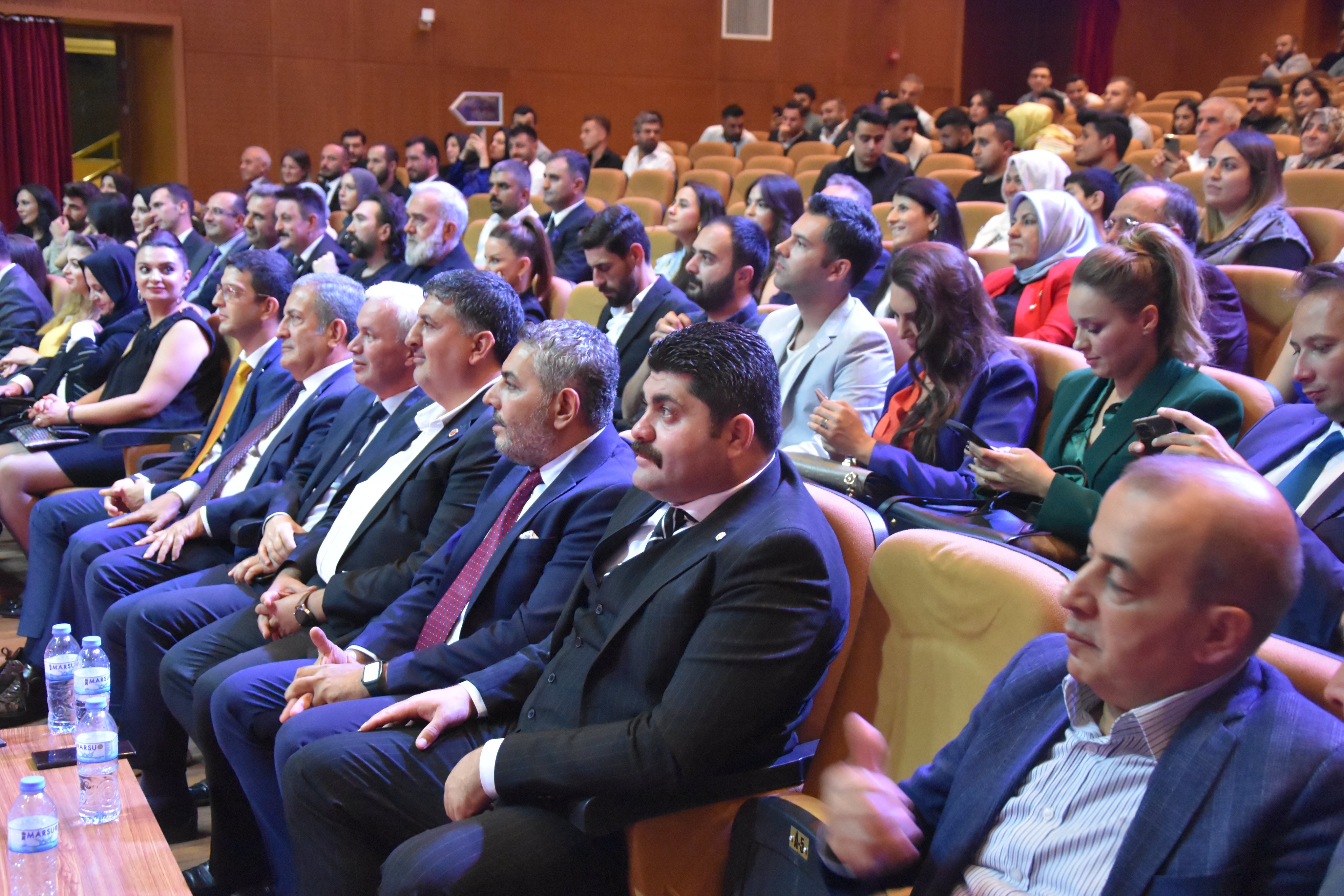 17 bin istihdam Sadıkoğlu’na ödül getirdi