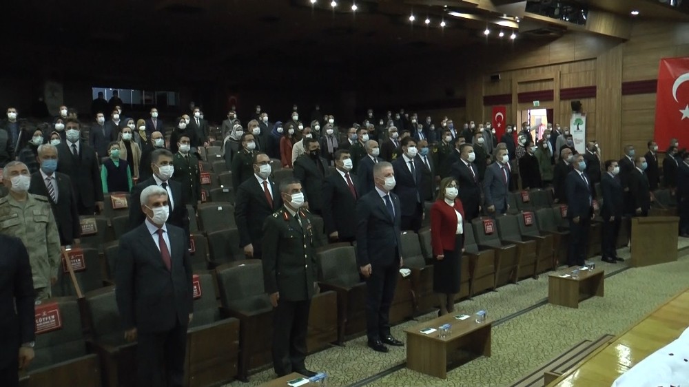 18 Mart´ın Yıl Dönümü ve Devlet Övünç Madalyası Tevcih Töreni gerçekleşti
