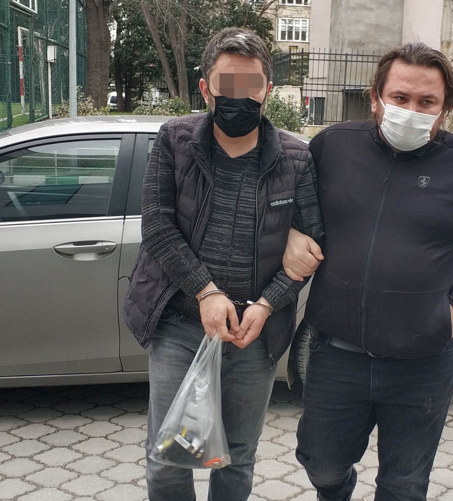 249 uyuşturucu hapla yakalanan şahıs tutuklandı
