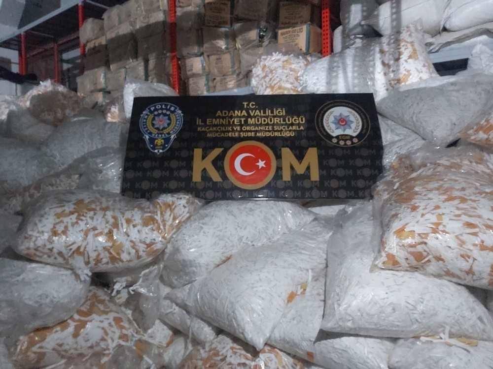 Adana´da 4 milyon 950 bin kaçak makaron ele geçirildi

