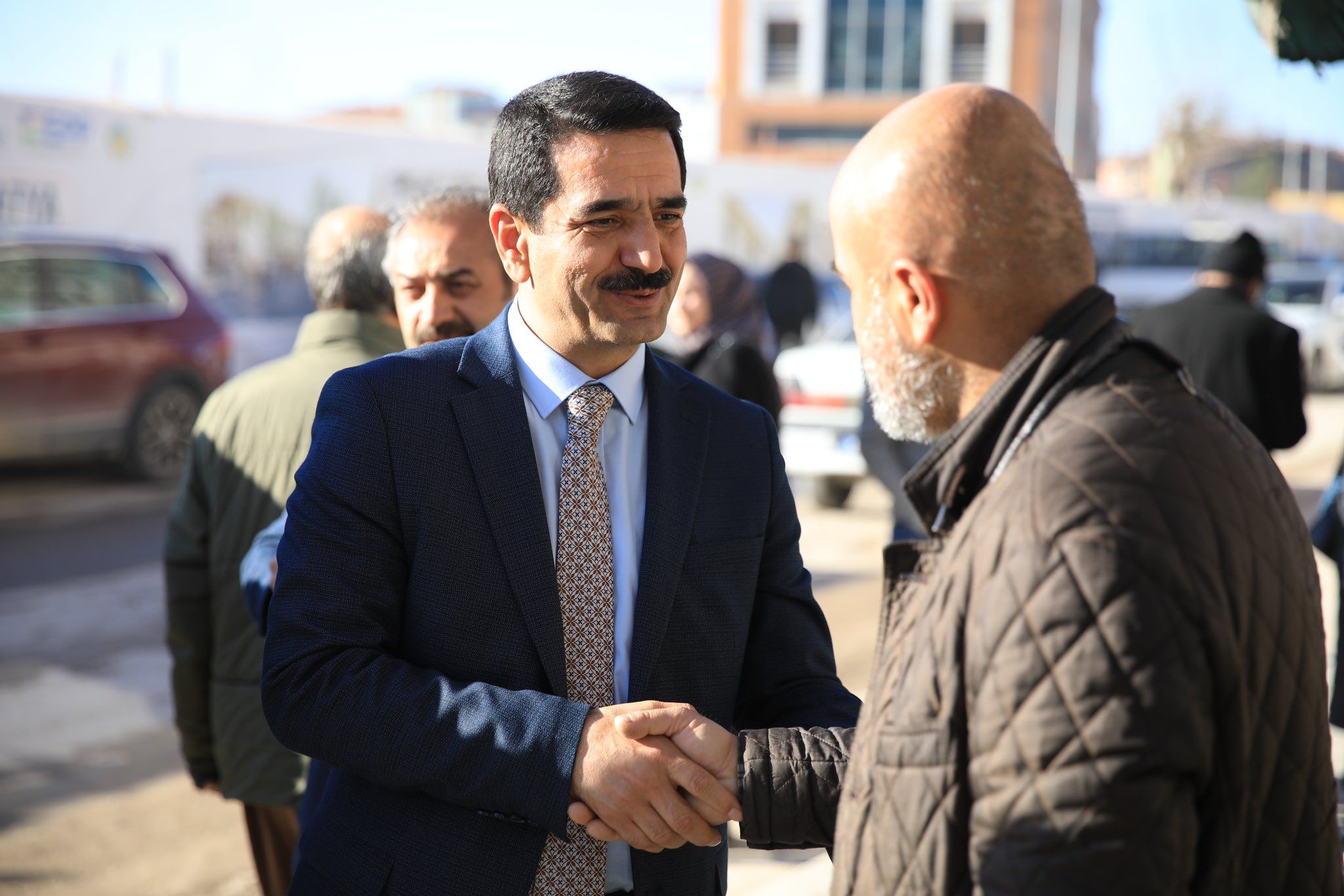 AK PARTİ BATTALGAZİ BELEDİYE BAŞKAN ADAYI BAYRAM TAŞKIN, AKPINAR ESNAFINI ZİYARET ETTİ “HEP BİRLİKTE BAŞARACAĞIZ”