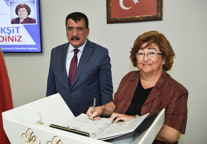 AK Parti Genel Başkan Danışmanı Güldal Akşit'ten ziyaret 