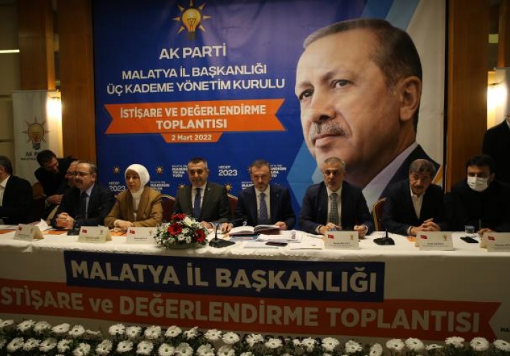 AK Parti Genel Başkan Yardımcısı Kandemir, Malatya'da partililerle buluştu Açıklaması