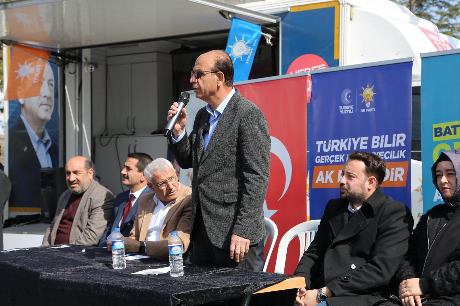 AK Partili Başkan Adayları EskiMalatya’da vatandaşlarla bir araya geldi