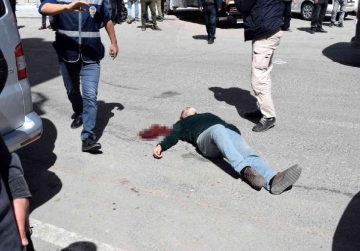 Alacak verecek kavgası kanlı bitti