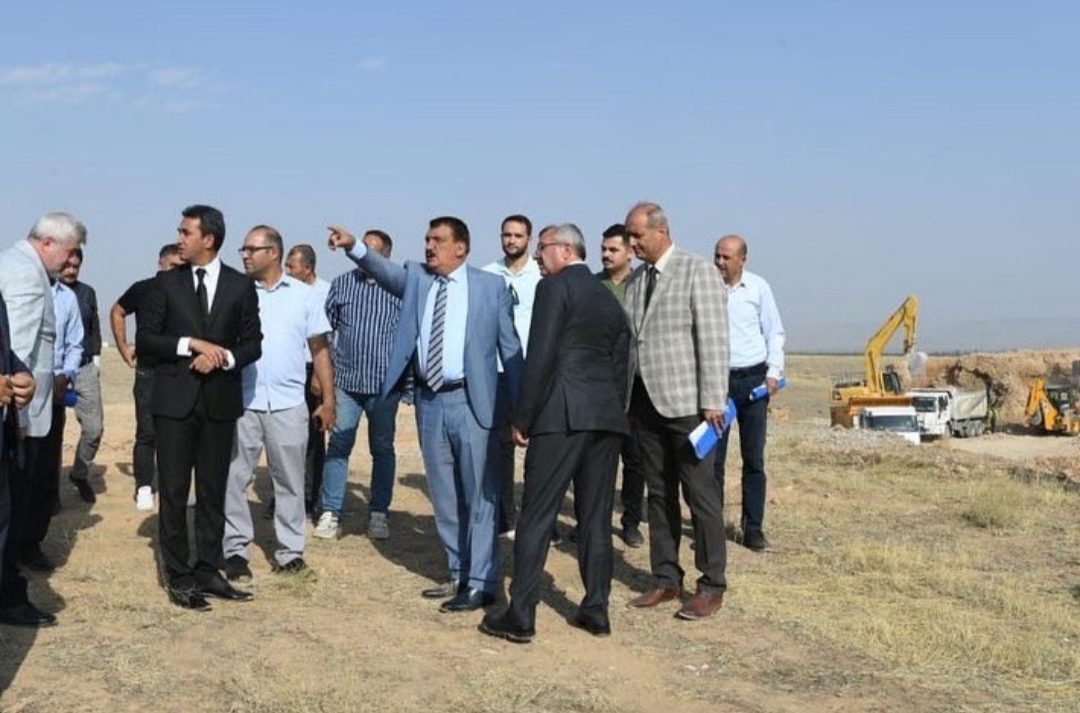 Altay Kışlası Yol Ve Güvenlik Duvarı Çalışmaları Başladı