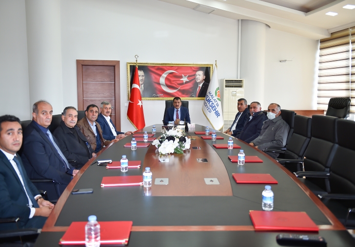 ARAPGİRLİ HEMŞERİLERİMİZİN HİZMETLERİMİZİ TAKDİR ETMESİ BİZİ MEMNUN ETMİŞTİR