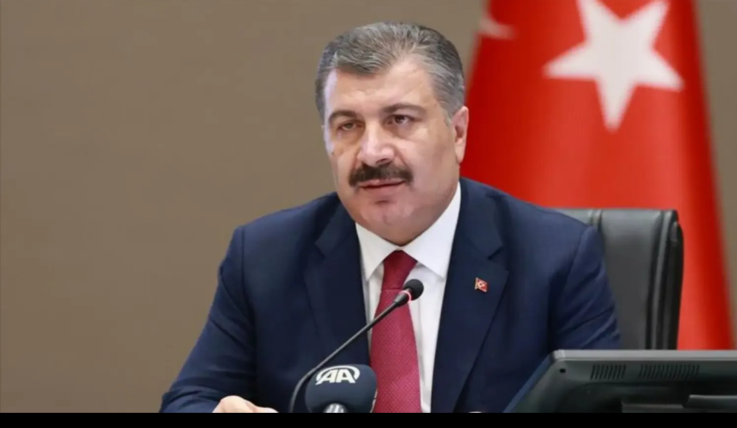 Bakan Koca Depremzede Vatandaşlardan Helallik İstedi