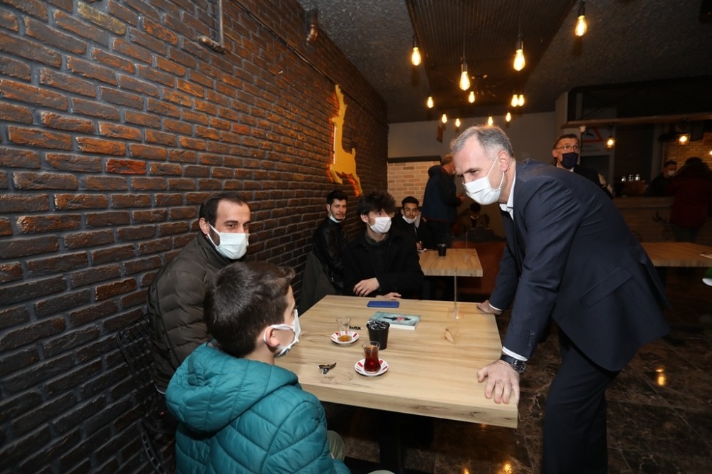 Başkan Alper Taban gençlerle buluştu
