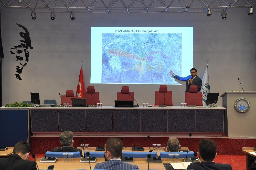 Başkan Büyükkılıç´a ´akıllı şehir´ sunumu
