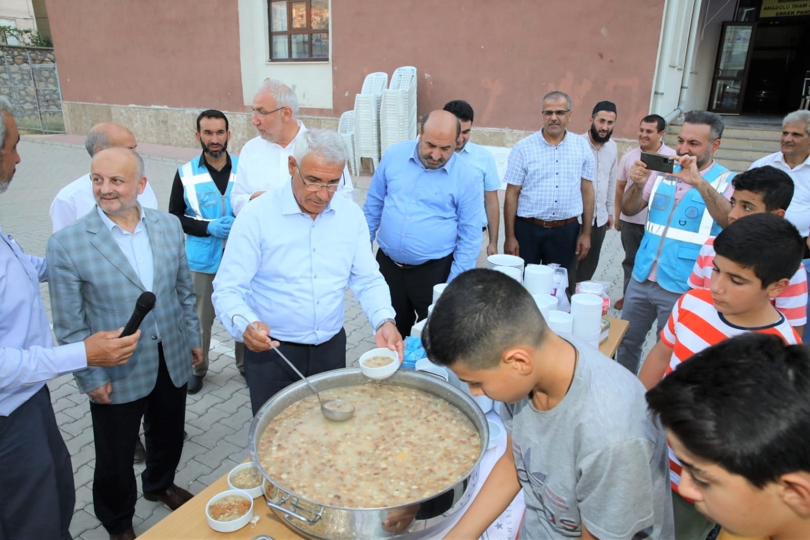 Başkan Güder: “Değerlendirmemize Sahip Çıkan Gençler Yetiştirmeliyiz”