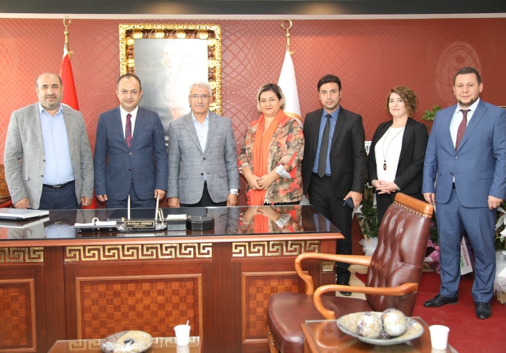 BAŞKAN GÜDERDEN BARO BAŞKANI'NA HAYIRLI OLSUN ZİYARETİ