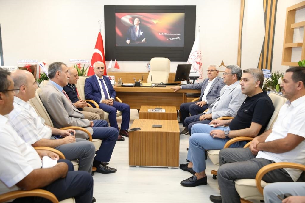 Başkan Güder’den Başhekim Karaaslan’a Hayırlı Olsun Ziyareti