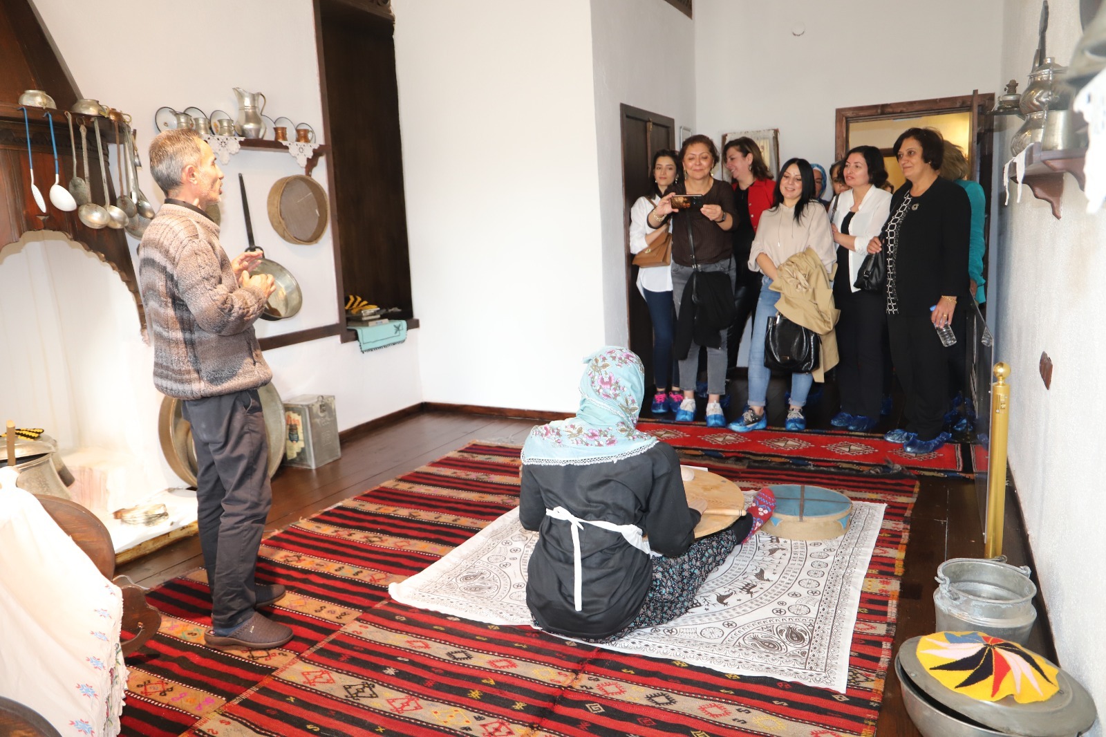 Başkan Güder, Kamu Kurumunda Görev Yapan Kadın Yöneticilerle Bir Araya Geldi