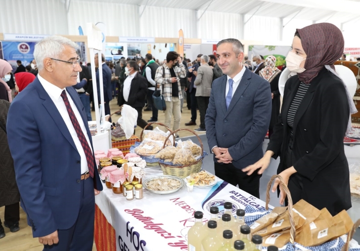 BAŞKAN GÜDER: TARİH BAŞKENTİ BATTALGAZİMİZİ İSTANBULA GETİRDİK