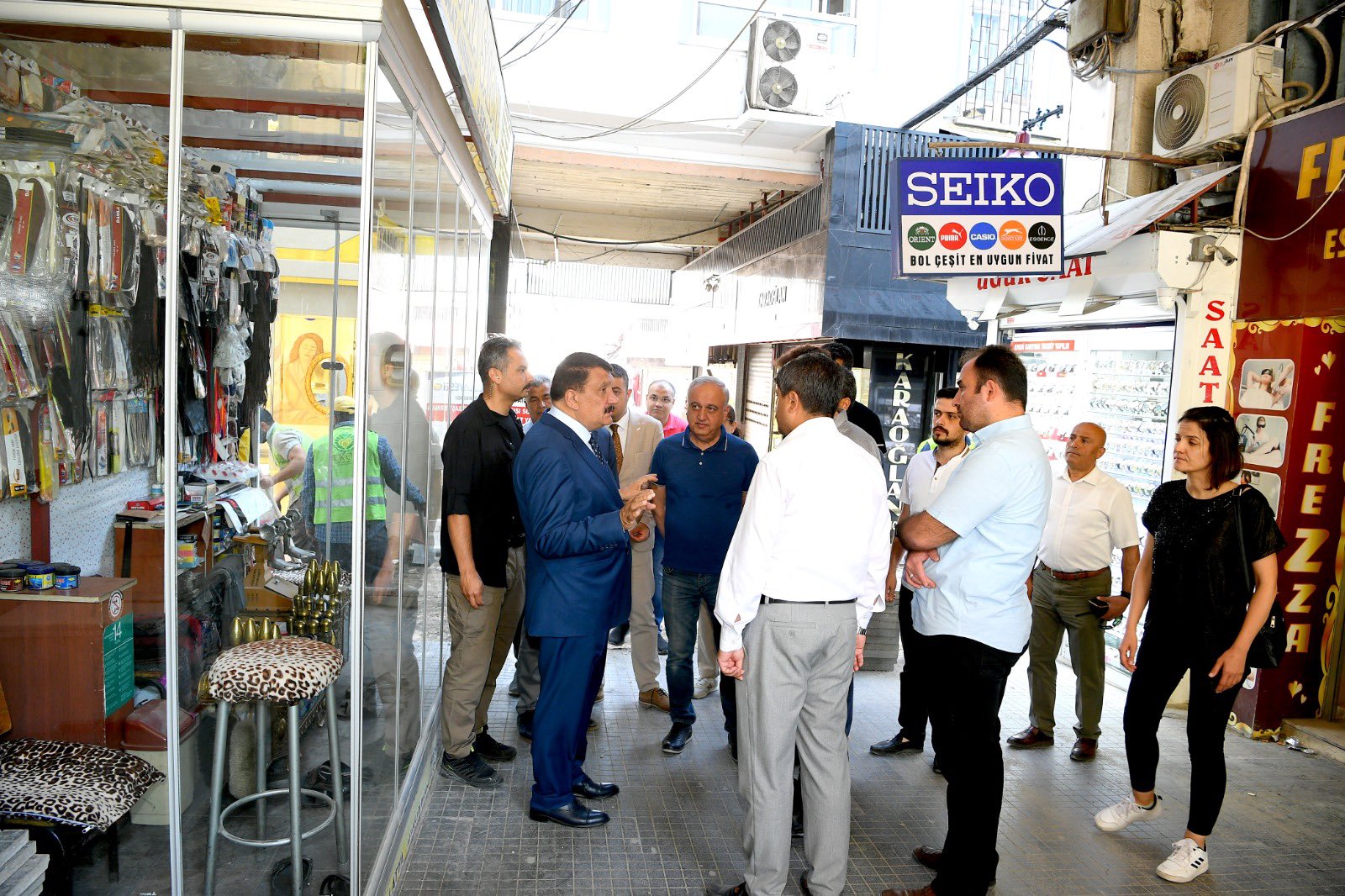 Başkan Gürkan Kuyumcular Çarşısında İncelemelerde Bulundu
