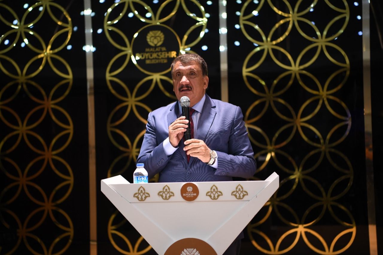Başkan Gürkan, Malatya’nın üstündeki kara bulutları dağıttı!