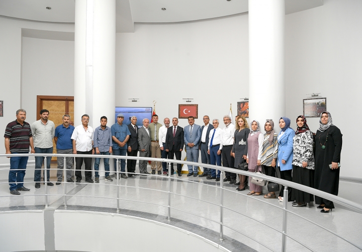 BAŞKAN GÜRKAN MALATYA PLATFORMU TEMSİLCİLERİYLE BİR ARAYA GELDİ