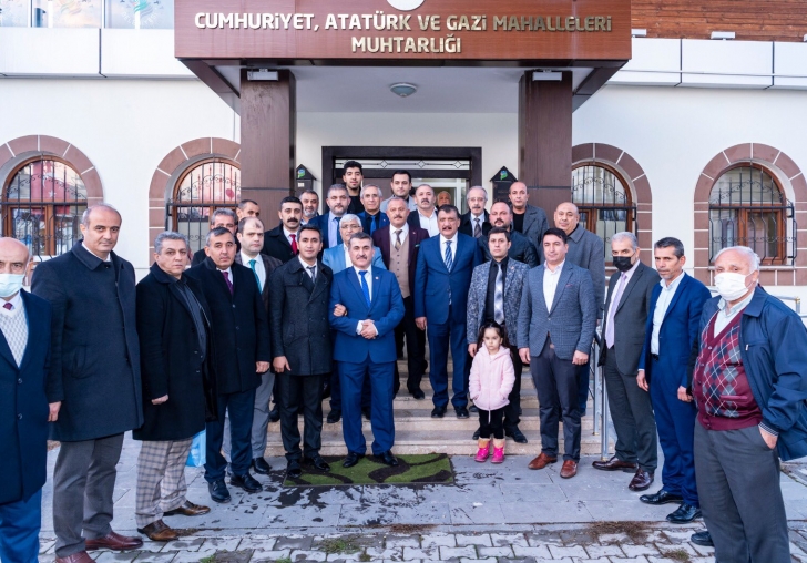  Başkan Gürkan, MUHTARLARIMIZIN ÖNLERİNDEKİ ENGELLERİ AŞMAK İÇİN ÇALIŞMALARIMIZI YOĞUN ŞEKİLDE SÜRDÜRÜYORUZ