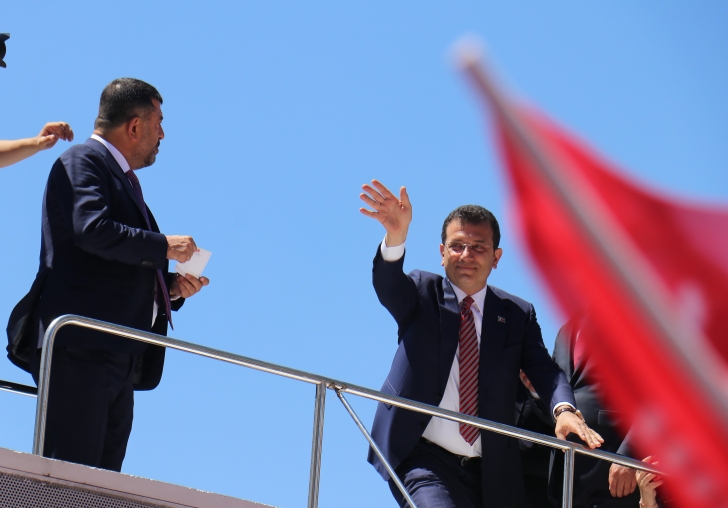 Başkan İmamoğlu, Malatya'da CHPlilerle buluştu