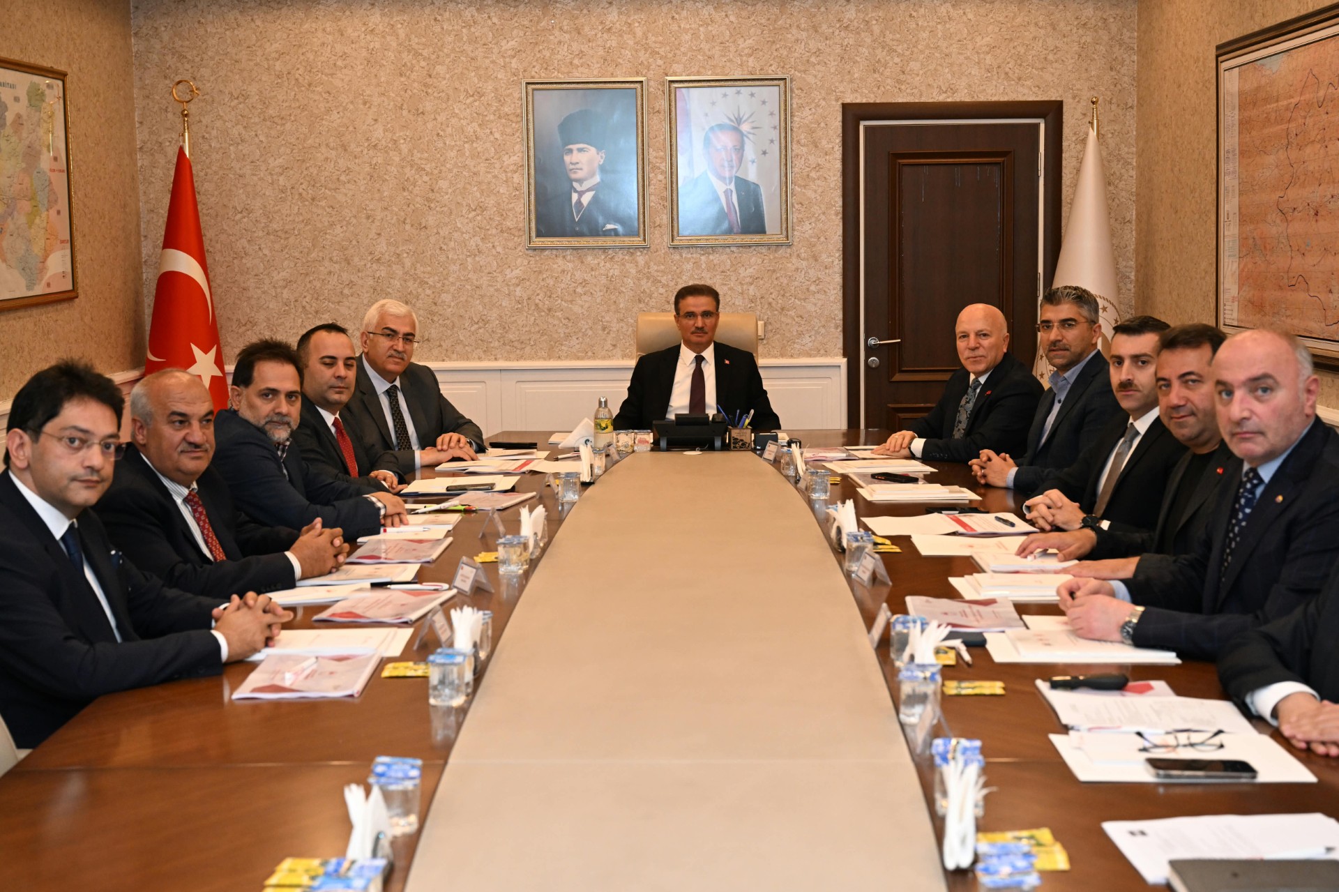 Başkan Özakalın'ın Katılımıyla Aziziye Besi TDİOSB toplantısı yapıldı