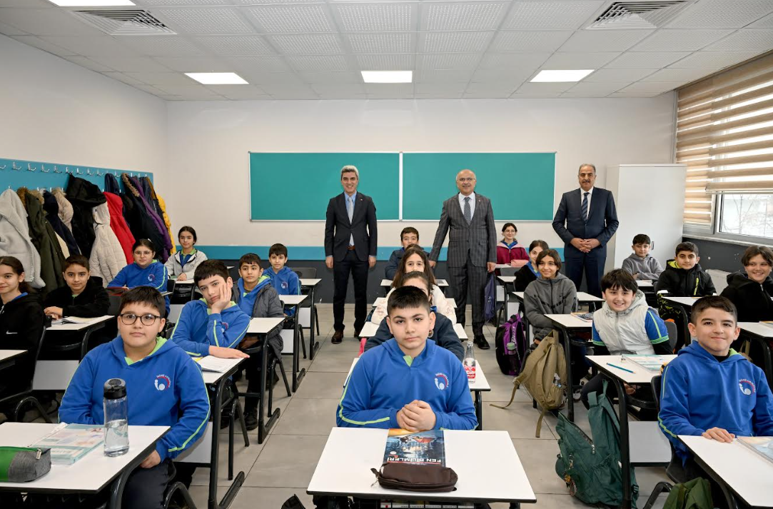 Başkan Sami Er’den İnönü Ortaokulu’nda Dev Müjde: Malatya’ya "Çocuk Köyü" Geliyor