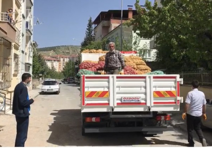 Battalgazi'de Soğan ve Patates Yardımı