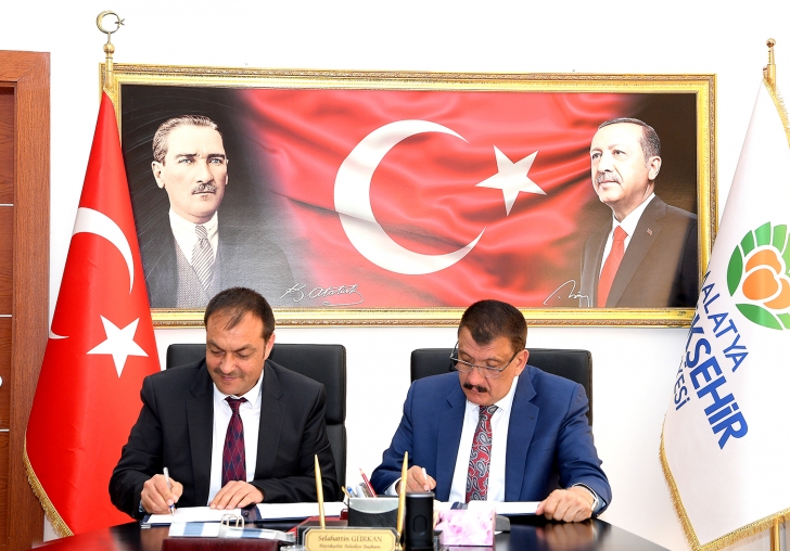 Beydağı Tabiat Parkının devri imzalanan protokolle Büyükşehir Belediyesine yapıldı