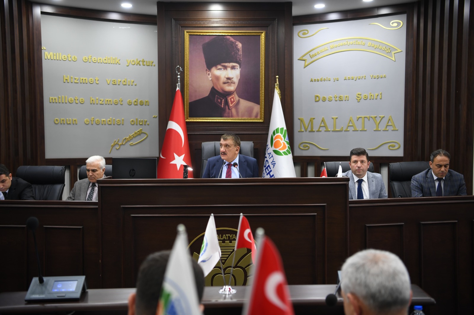 BÜYÜKŞEHİR BELEDİYE MECLİSİ EKİM AYI İLK TOPLANTISI YAPILDI