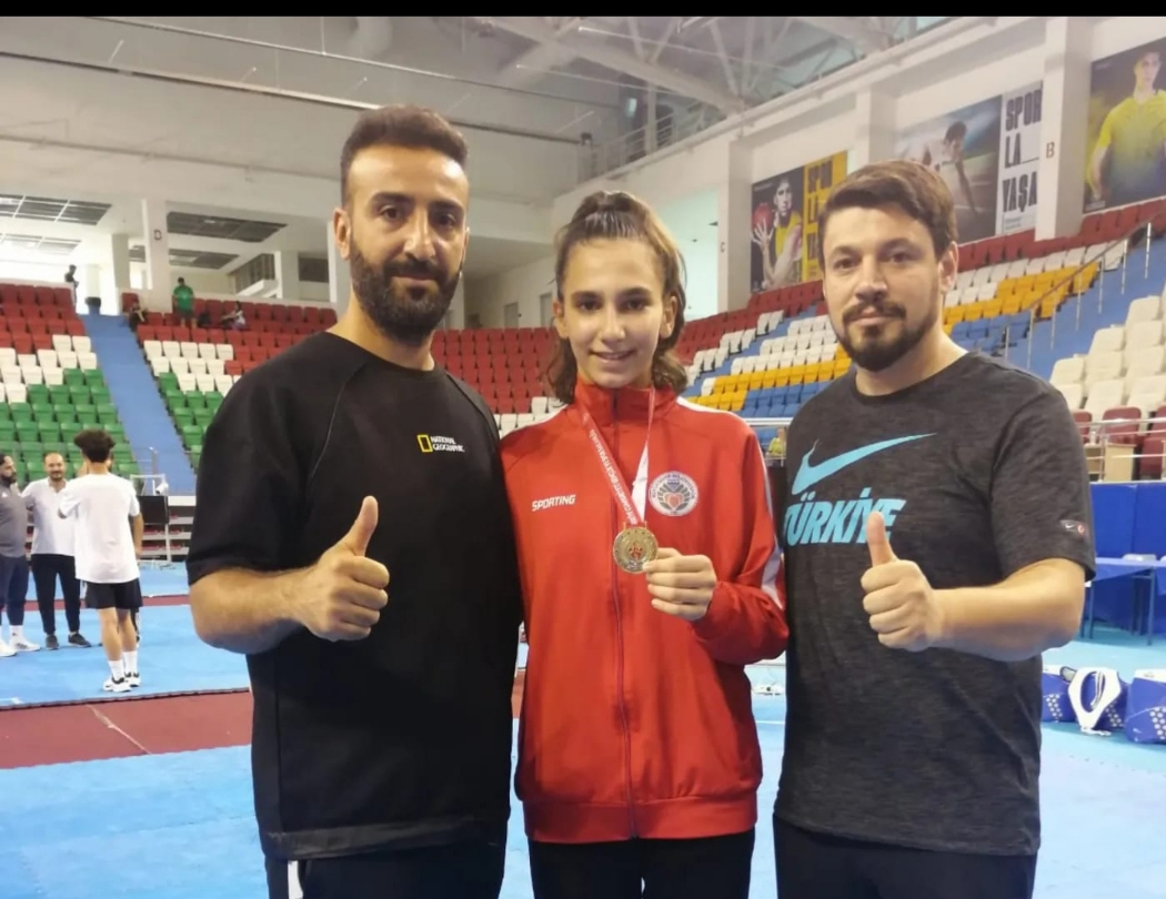 Büyükşehir Belediye Sporcusundan Büyük Başarı