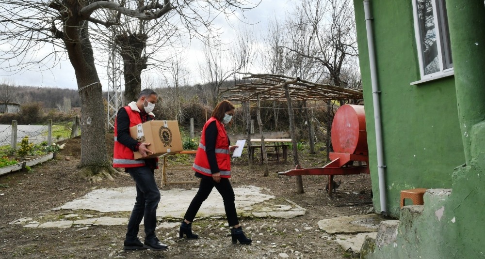 Büyükşehir onların hep yanında

