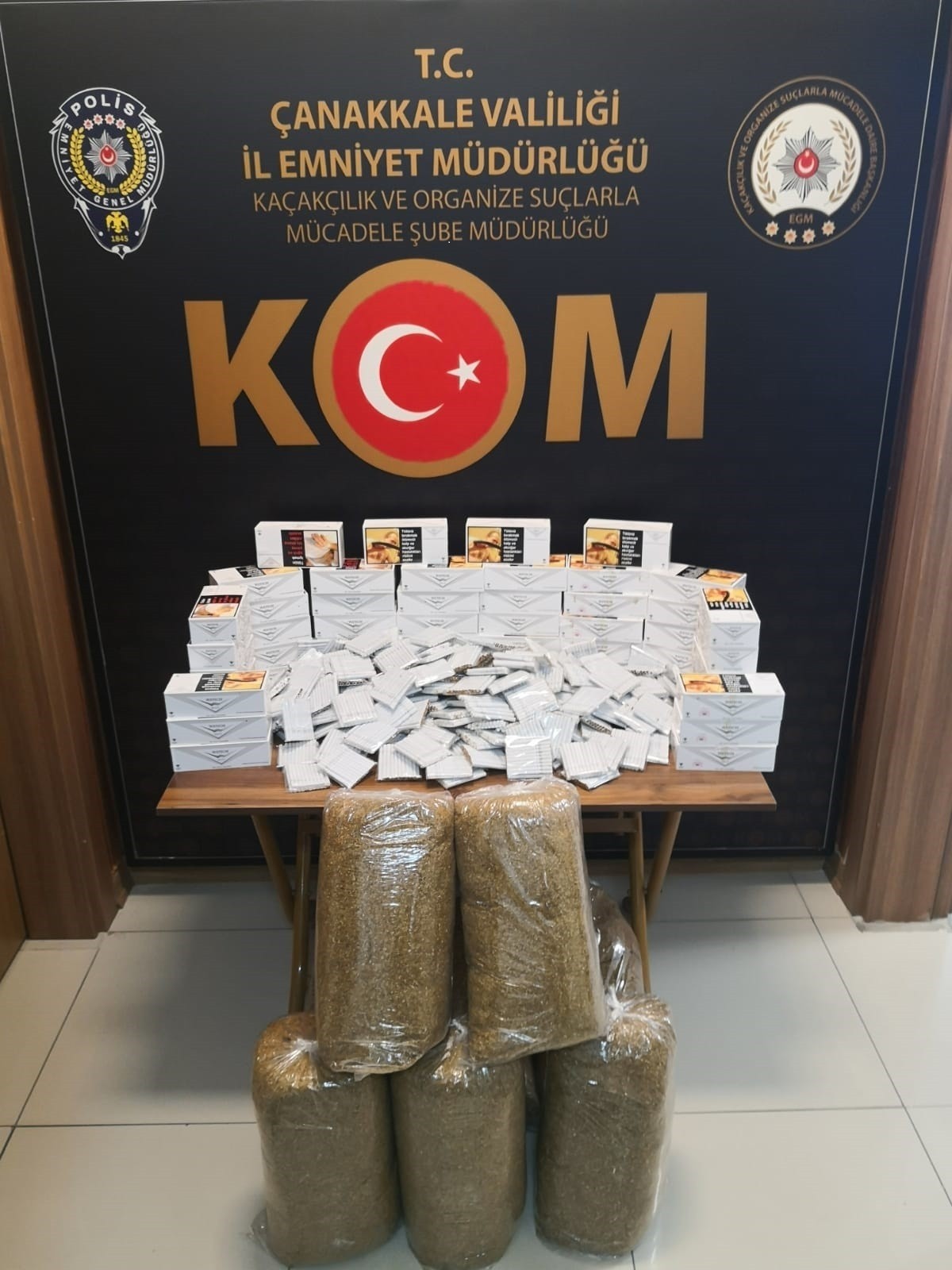 Çanakkale´de kaçak tütün operasyonu
