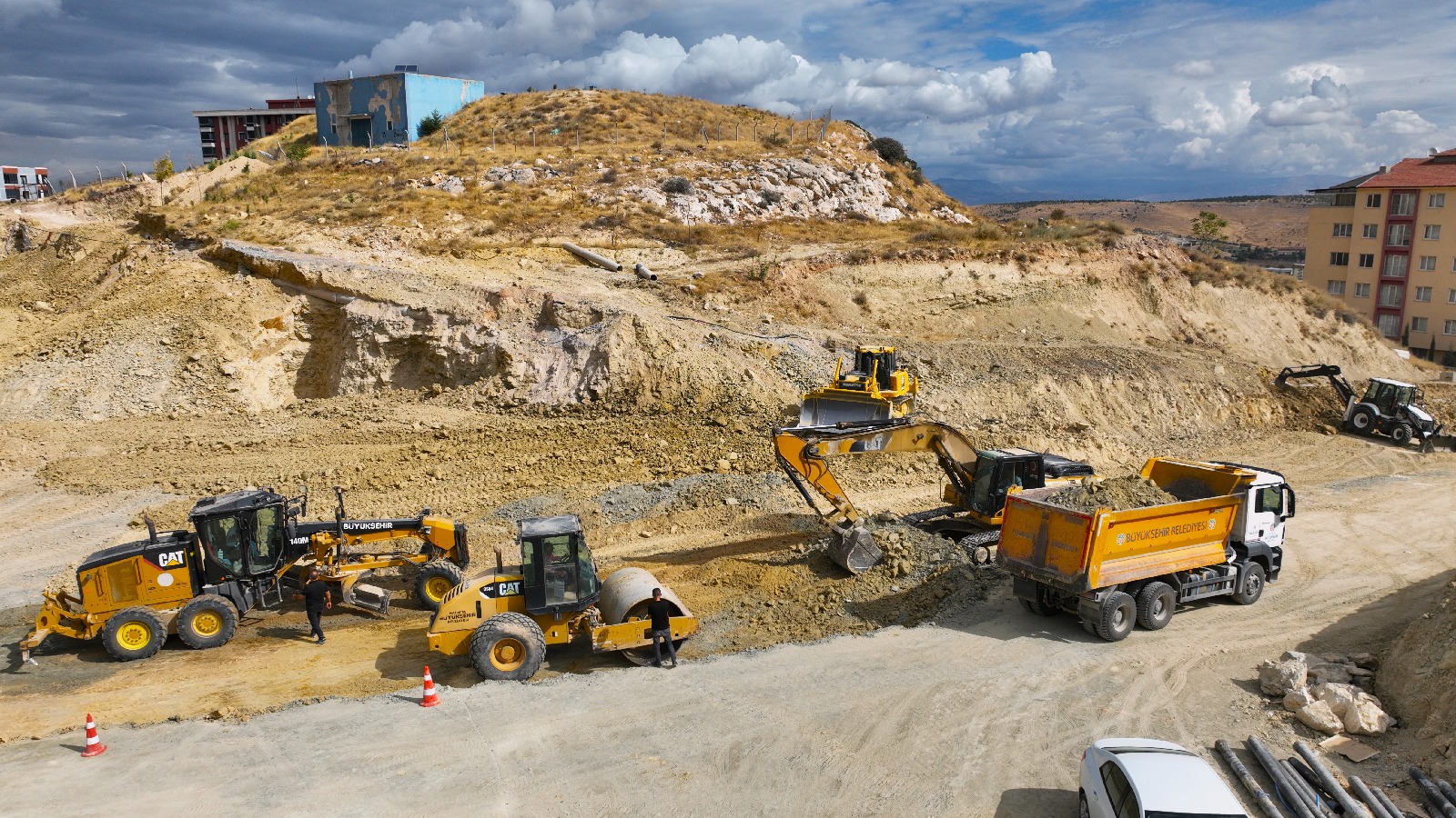 ÇOCUKLARIMIZ ENERJİLERİNİ BU SALONLARDA ATACAKLAR