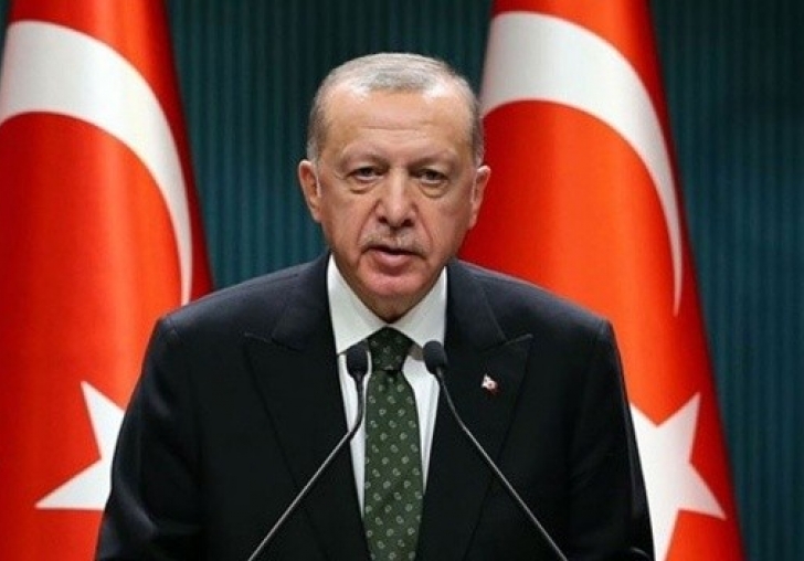 Cumhurbaşkanı Erdoğan: Sosyal medya demokrasi için tehdit