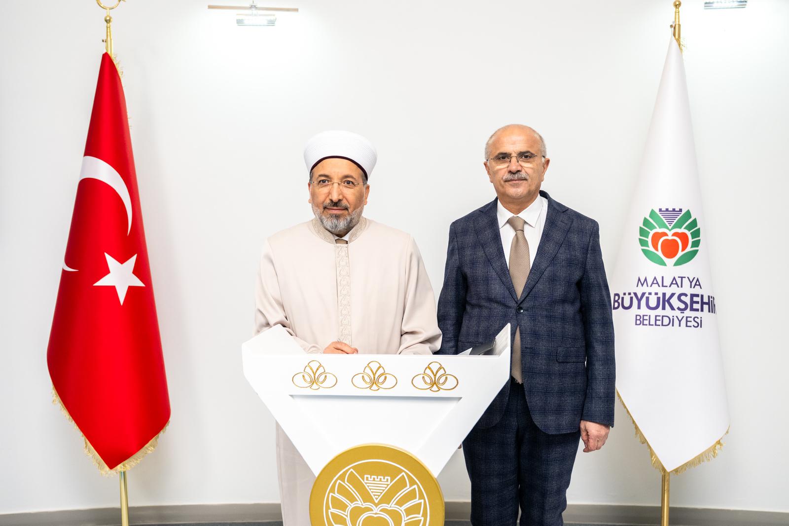 Diyanet İşleri Başkanı Arpaguş’tan Başkan Sami Er’e Ziyaret: “Malatya İçin Büyük Bir Avantaj”