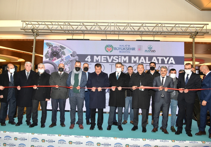 DÖRT MEVSİM MALATYA KONULU FOTOĞRAF SERGİSİ AÇILDI