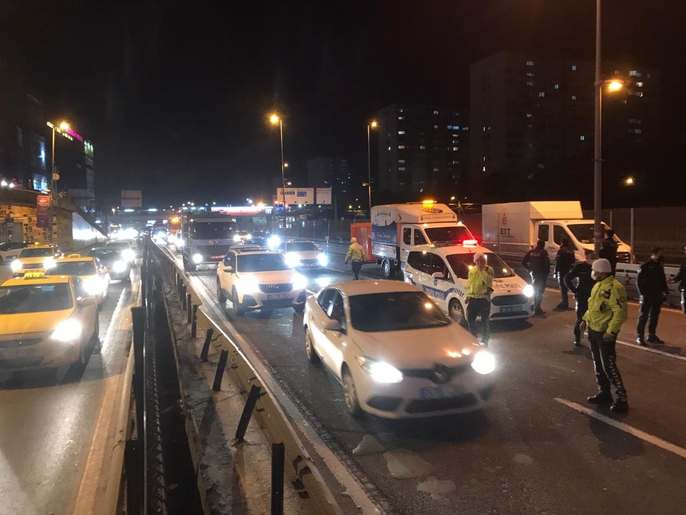 E-5´te meydana gelen kazada ortalık savaş alanına döndü: 5 kişi yaralandı
