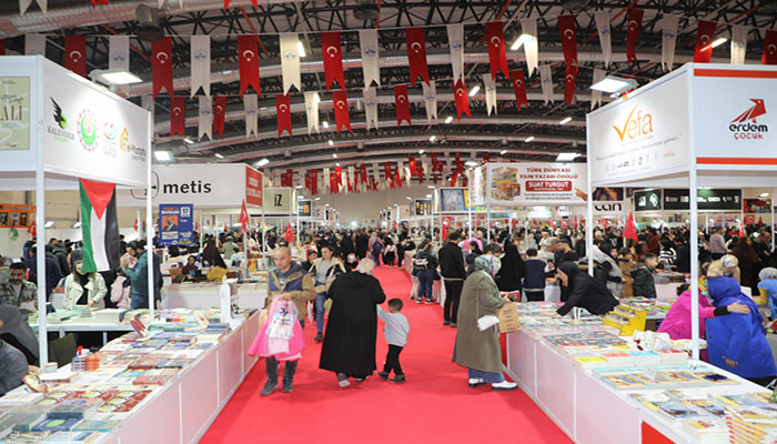 Elazığlı Şair Ve Yazarlara Kitap Fuarı’nda Alan Tahsisi Yapılacak