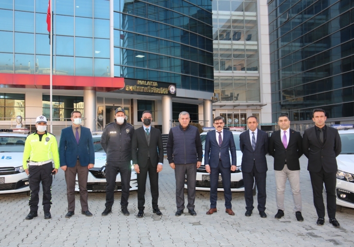 Emniyet 12 Yeni Ekip Aracı Şehrimize Kazandırdı