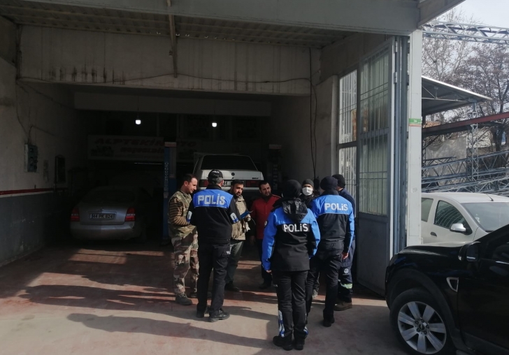 Emniyetten Sanayi Esnaflarına İş Yerinde Kamera önemi hakkında bilgilendirme.