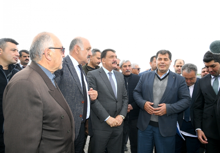 EN GÜZEL HİZMETLERİ SUNMAKLA  MÜKELLEFİZ