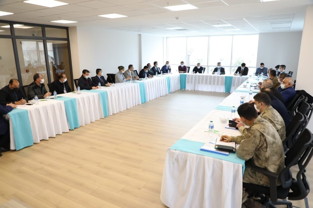 Erzincan´da İl Pandemi Kurulu Toplantısı yapıldı
