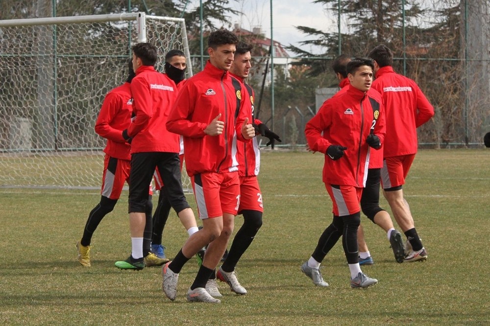 Eskişehirspor´da Adana Demirspor maçı hazırlıkları başladı
