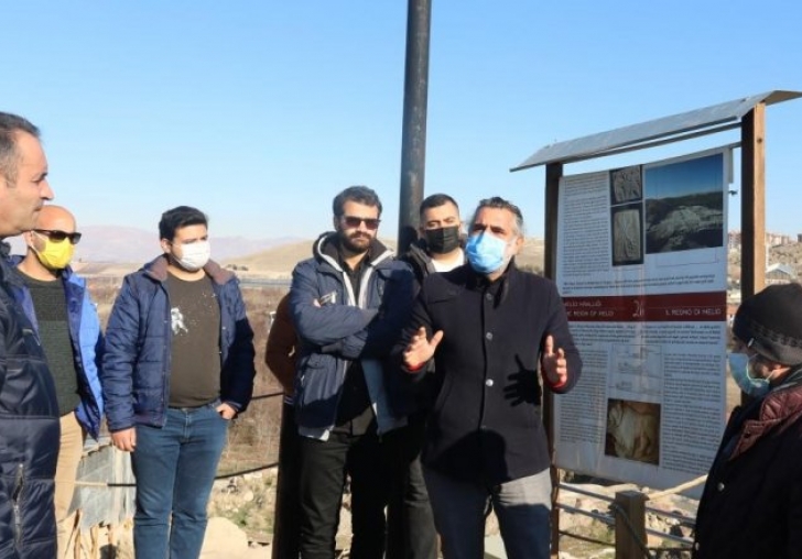 Genç Tarihçiler Topluluğu Arslantepeyi inceledi 