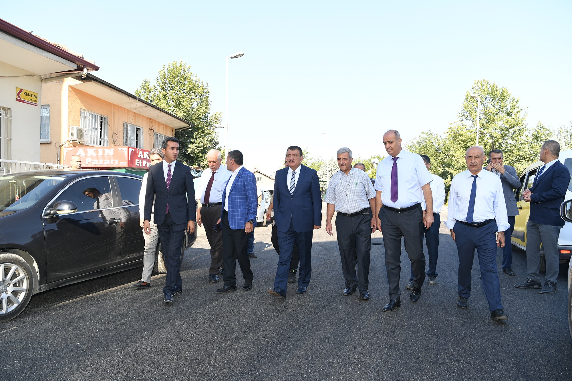 Göztepe ve Tandoğan'da Asfalt Çalışması