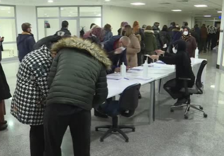 (GRAFİKLİ) - Kovid-19 vaka yoğunluğu 57 ilde arttı