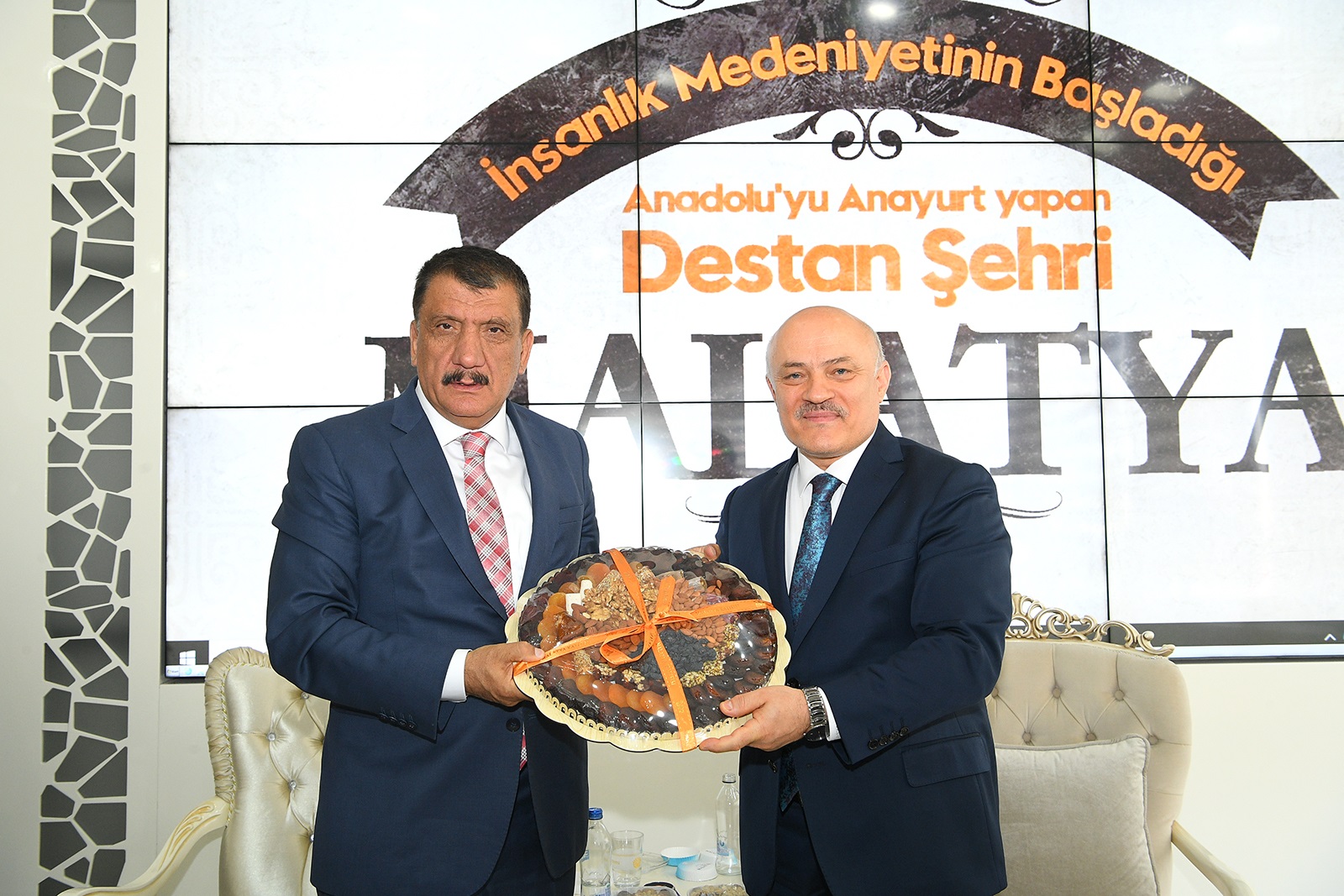 Hak-İş Genel Başkan Yardımcısı Öz'den Başkan Gürkan'a  Ziyaret