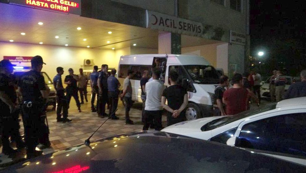 Hastanede Kapıştılar.. 2'si Polis 6 Yaralı, 13 Gözaltı..
