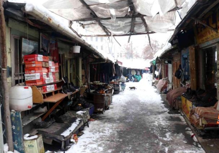 Hırsızların yeni adresi 'Tellal Pazarı'